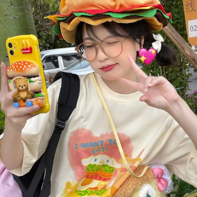 了不起的曹萱萱